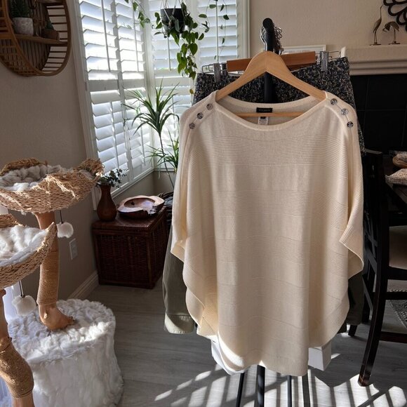 Talbots Sweater Womens Size Small Ivory Poncho Nautical Buttons Cape Lambs Wool - Picture 16 of 16